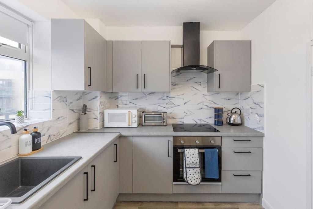 דירות לונדון Shard View 2Br Next Tower Bridge מראה חיצוני תמונה